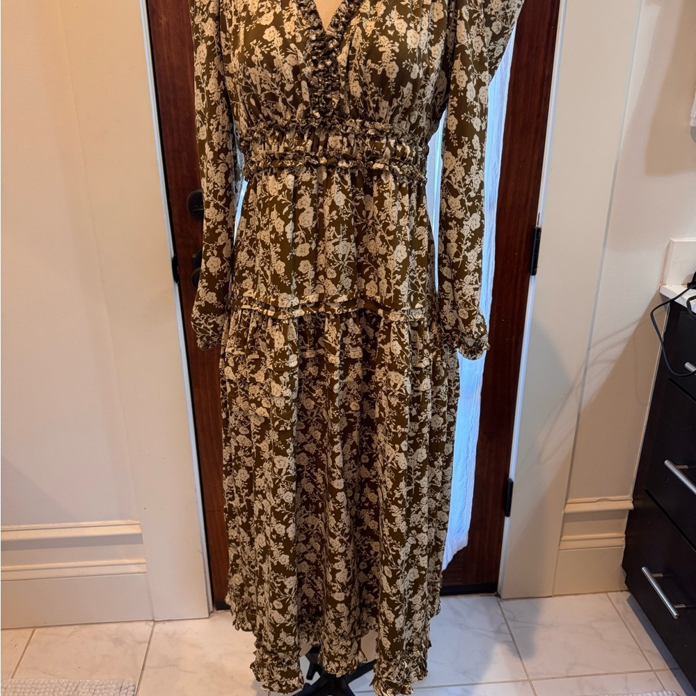 Chic Olive Floral Long Sleeve Dress